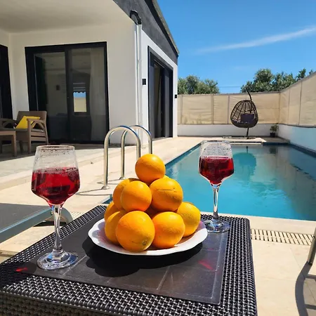 Aeden Villa *